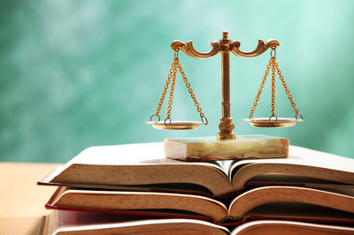 法律翻譯應該講究什么原則？