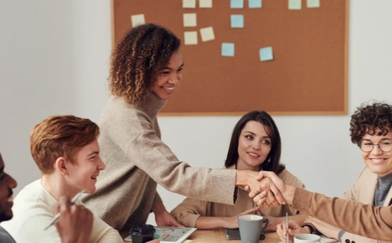 商務(wù)合同翻譯應(yīng)該注意哪些細(xì)節(jié)